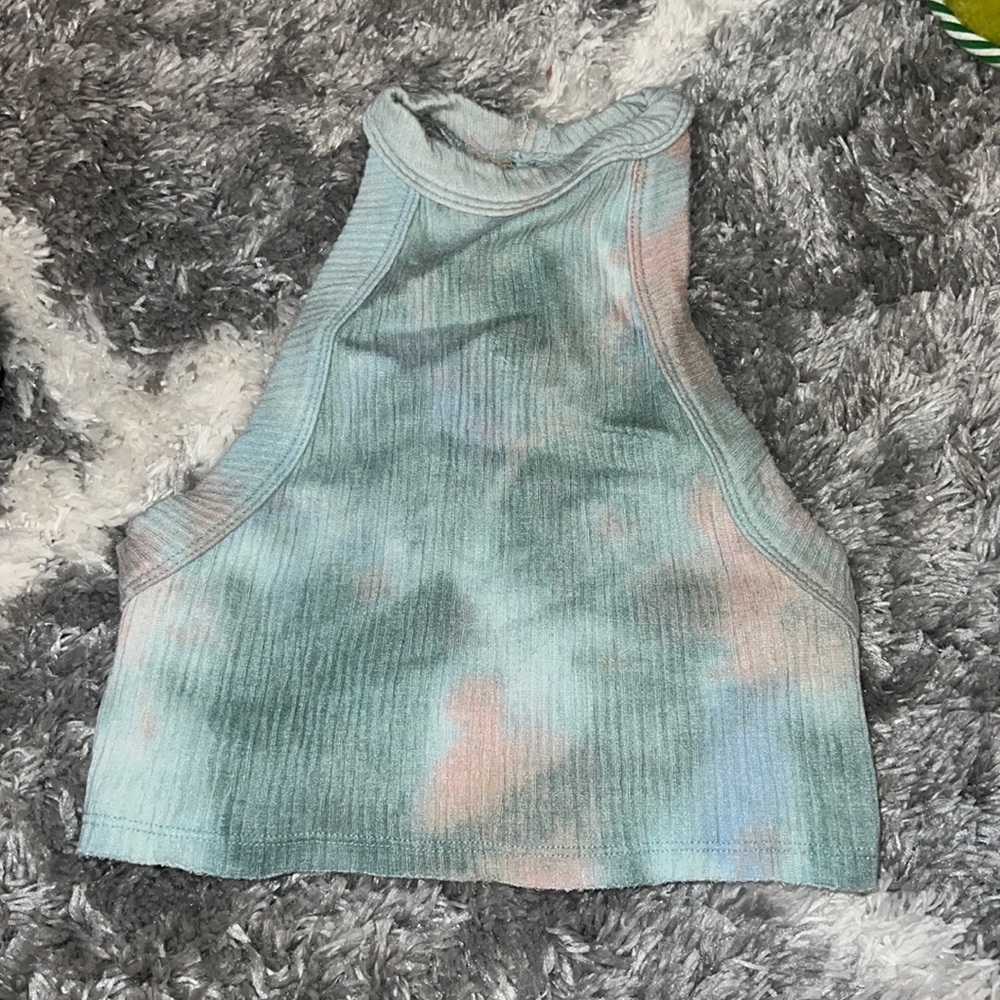 Out from Under- Urban Crop Size XS